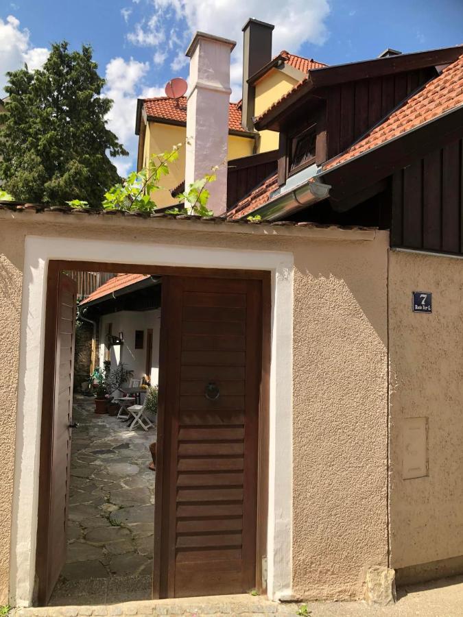Apartment Zum Roten Tor Spitz an der Donau Екстер'єр фото